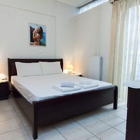 Scenic Balcony Apt In Vibrant Petralona Atena Exterior foto