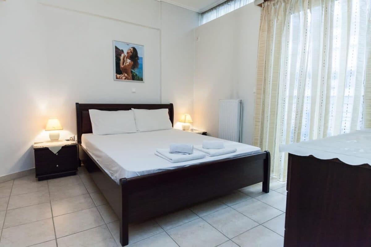 Scenic Balcony Apt In Vibrant Petralona Atena Exterior foto
