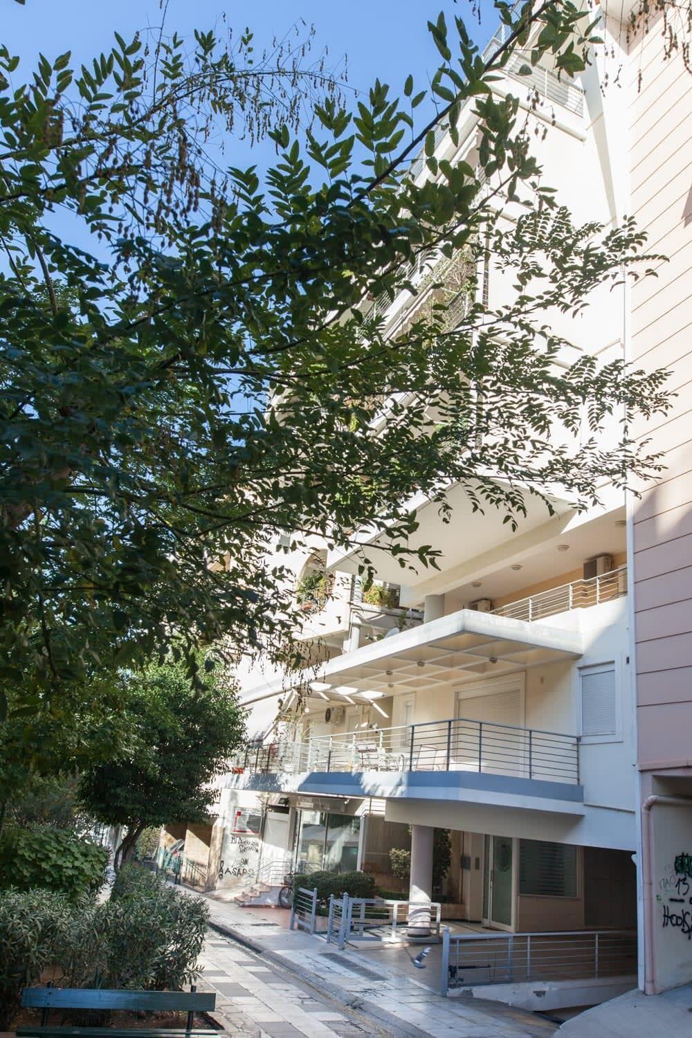 Scenic Balcony Apt In Vibrant Petralona Atena Exterior foto